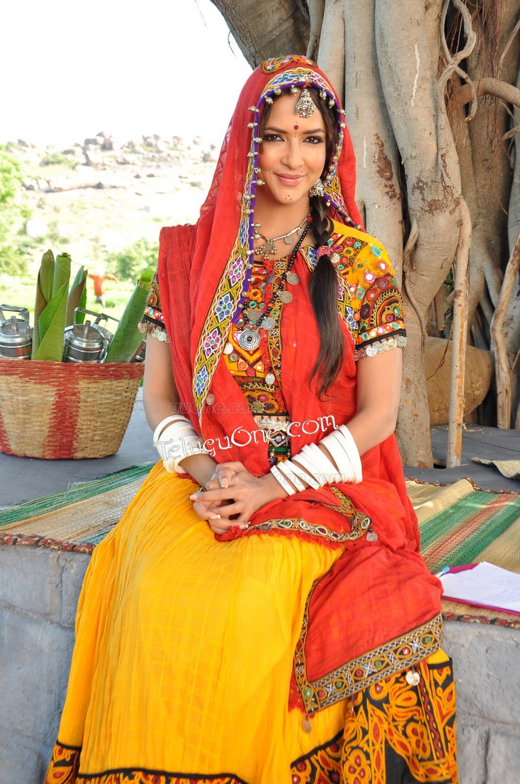 Lakshmi Manchu Photos